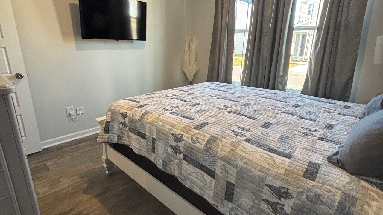 Photo of Bedroom in Little River