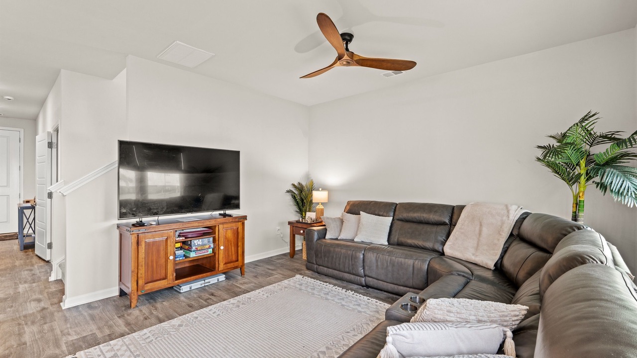 Photo of Livingroom in Little River