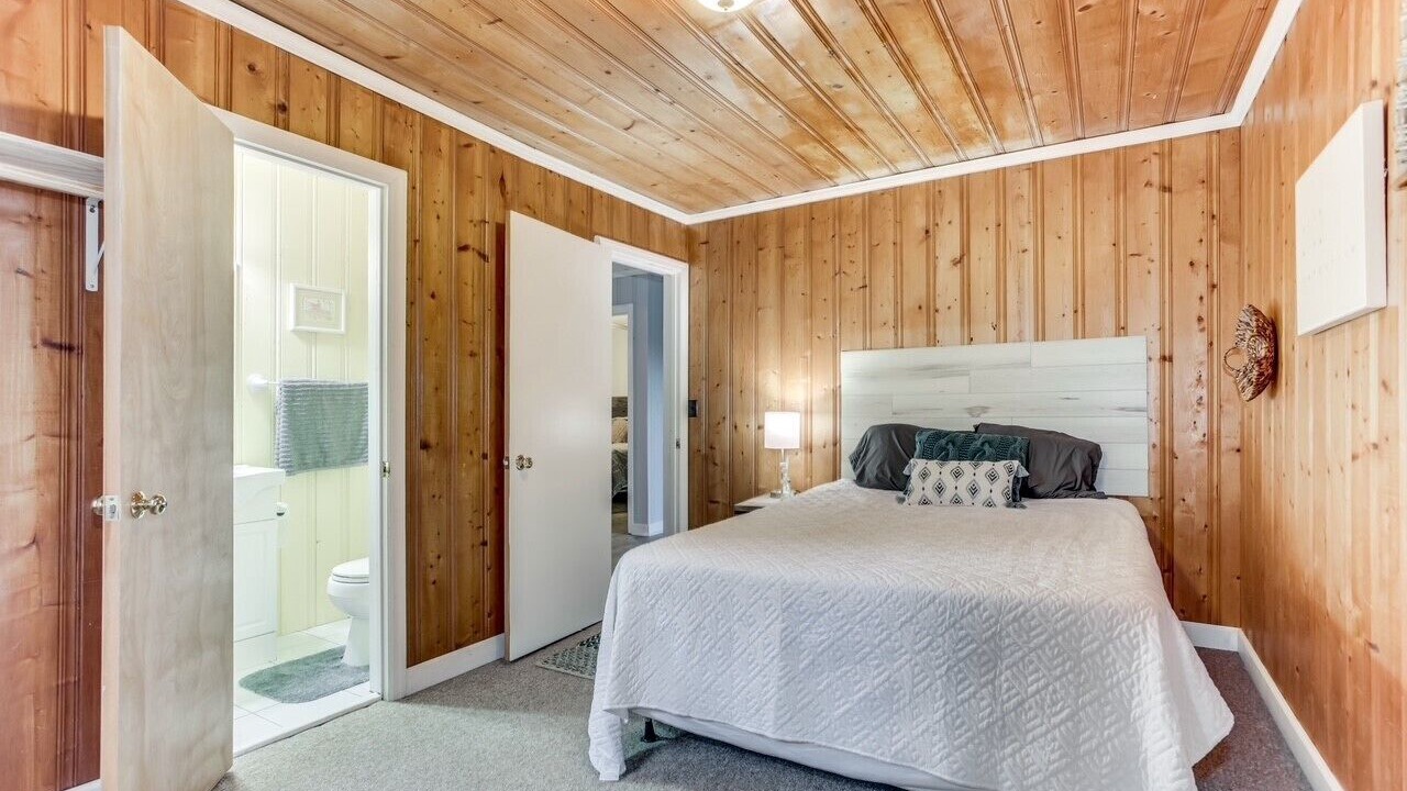 Photo of Bedroom in Longs