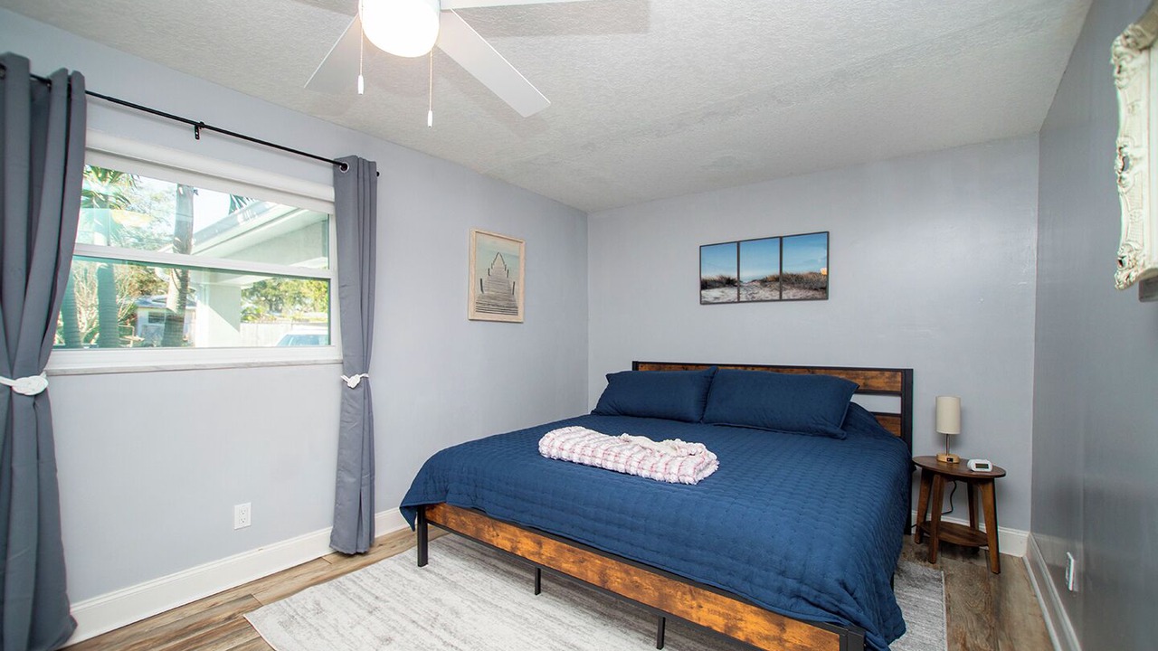 Photo of Bedroom in Harbor Bluffs