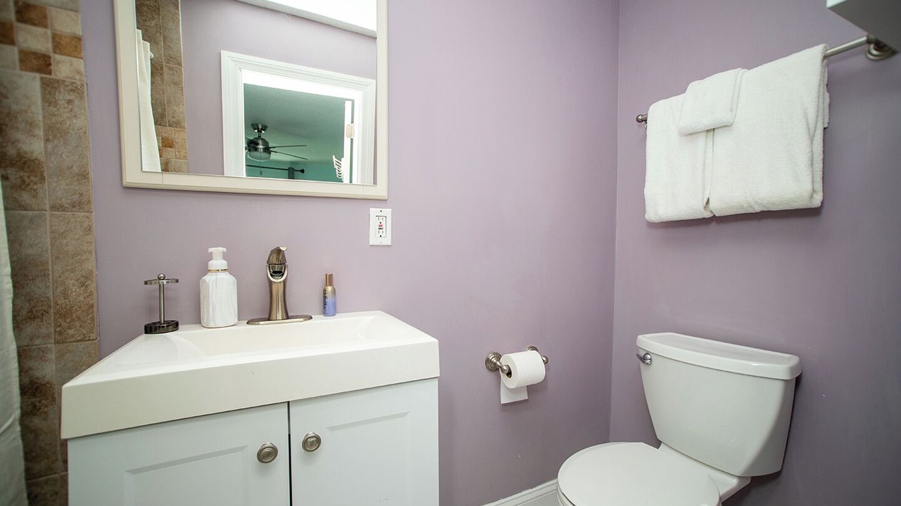Photo of Bathroom in Harbor Bluffs