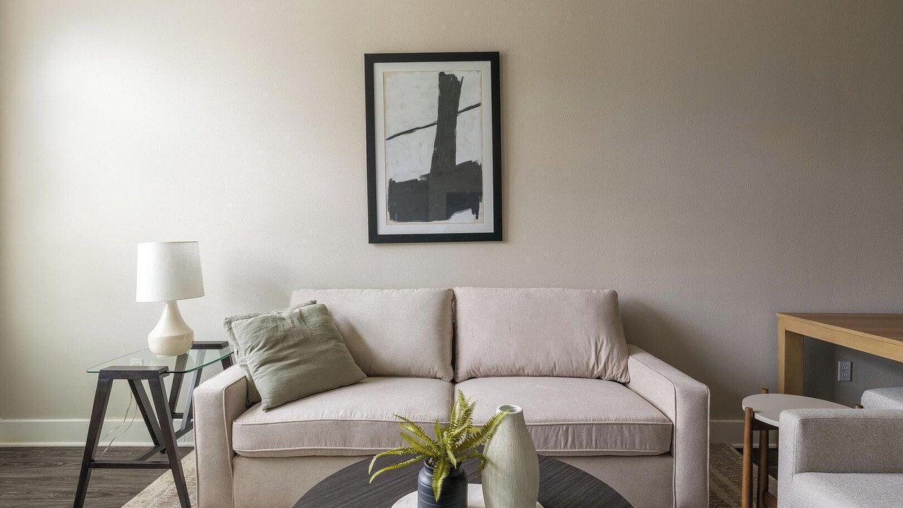 Photo of Livingroom in Nassau Bay