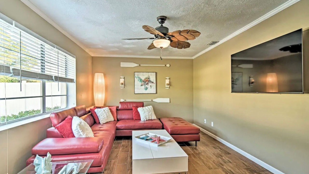 Photo of Livingroom in Walsingham