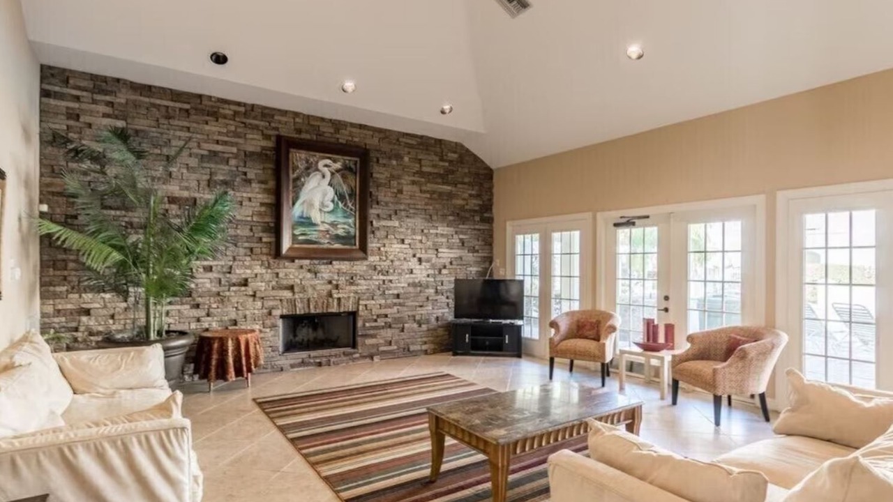 Photo of Livingroom in Clearwater