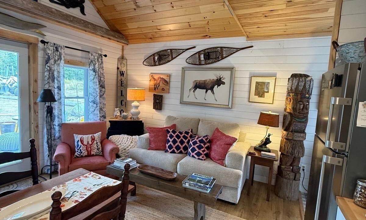 Photo of Livingroom in Gouldsboro