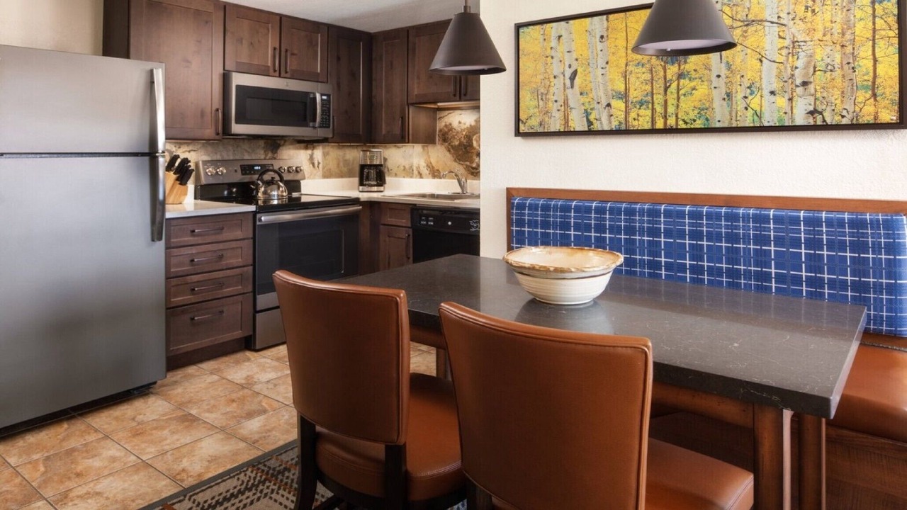 Photo of Kitchen in Peak 9