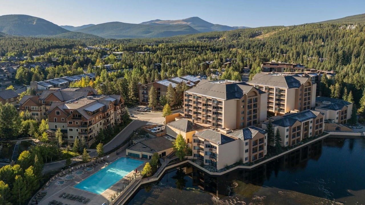 Photo of Outdoor in Peak 9