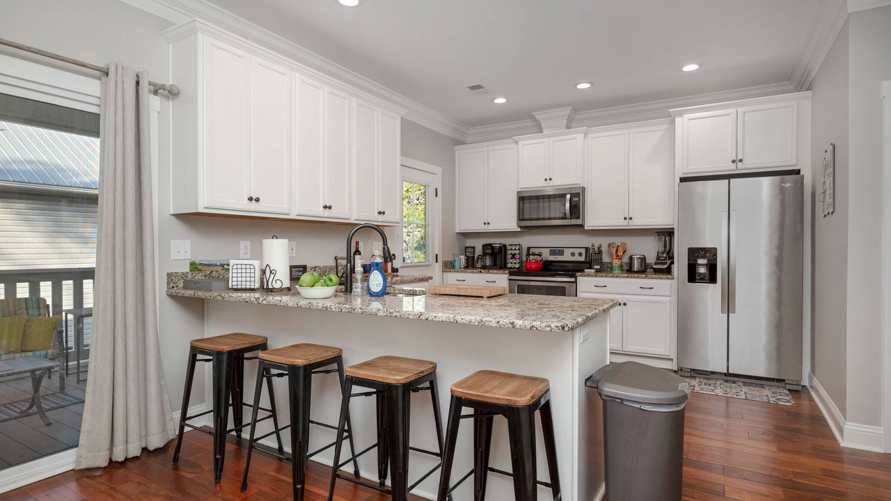 Photo of Kitchen in Tranquil Harbour