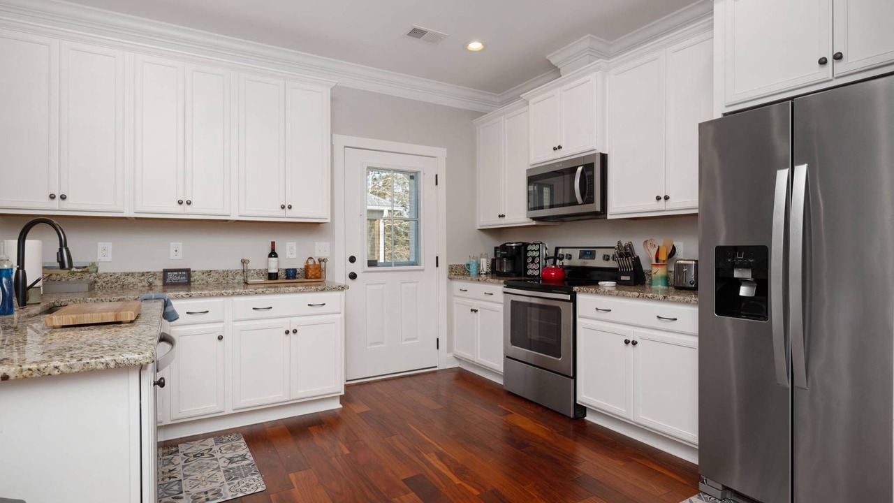 Photo of Kitchen in Tranquil Harbour
