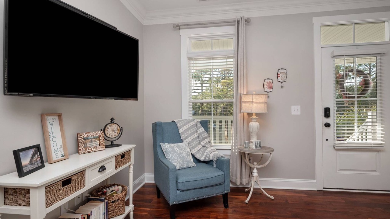 Photo of Livingroom in Tranquil Harbour
