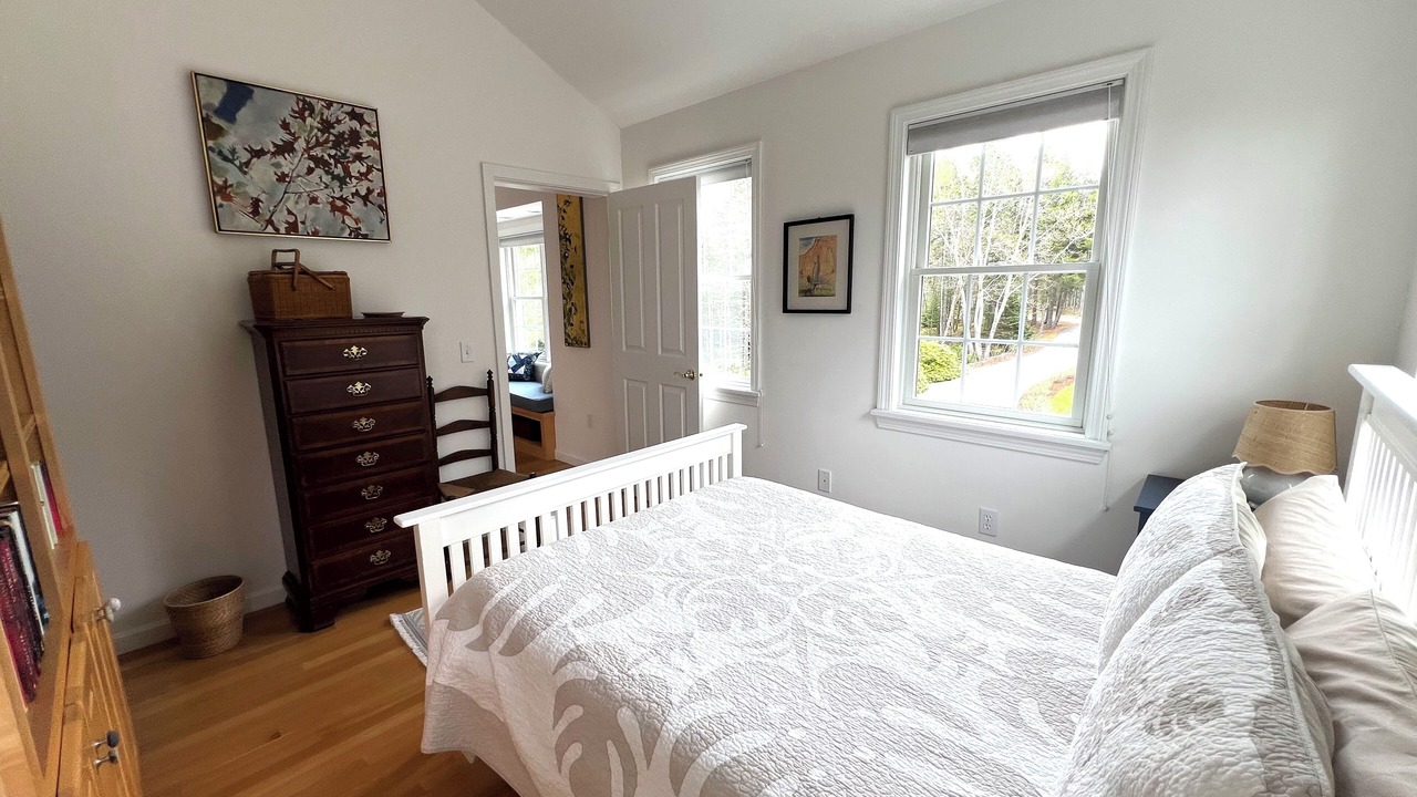 Photo of Bedroom in Winter Harbor