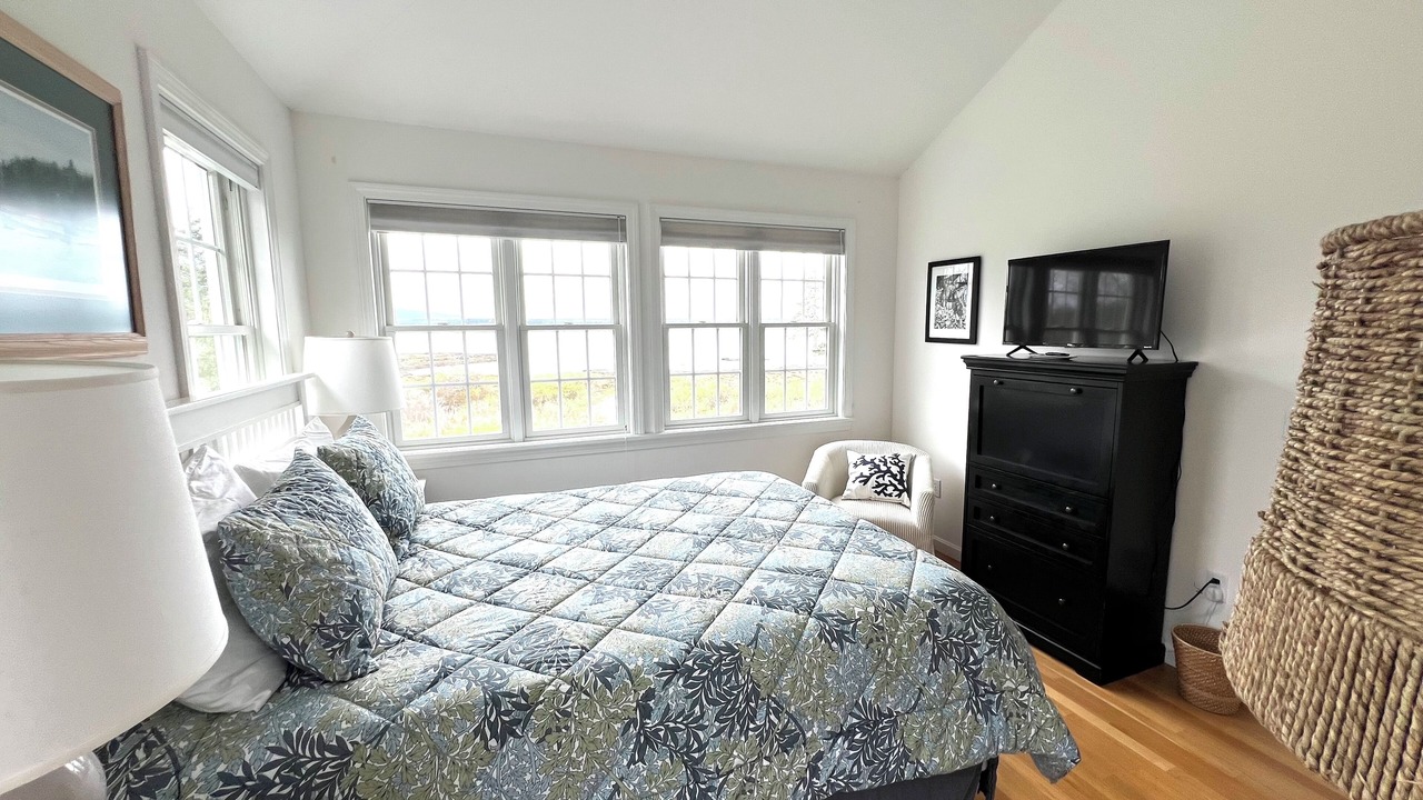 Photo of Bedroom in Winter Harbor