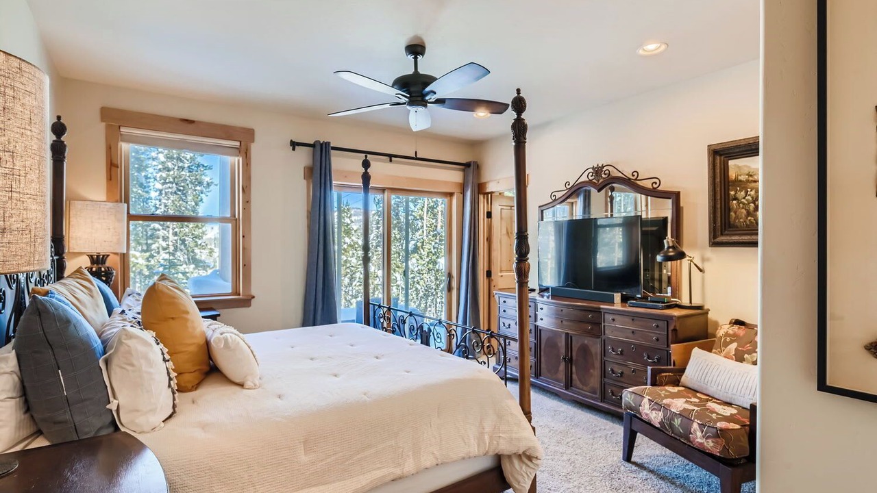 Photo of Bedroom in Warrior's Mark