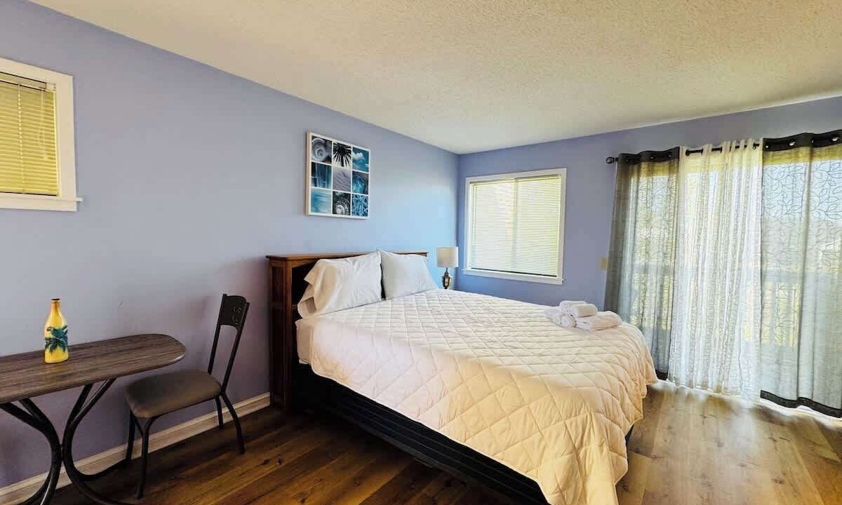Photo of Bedroom in Little River