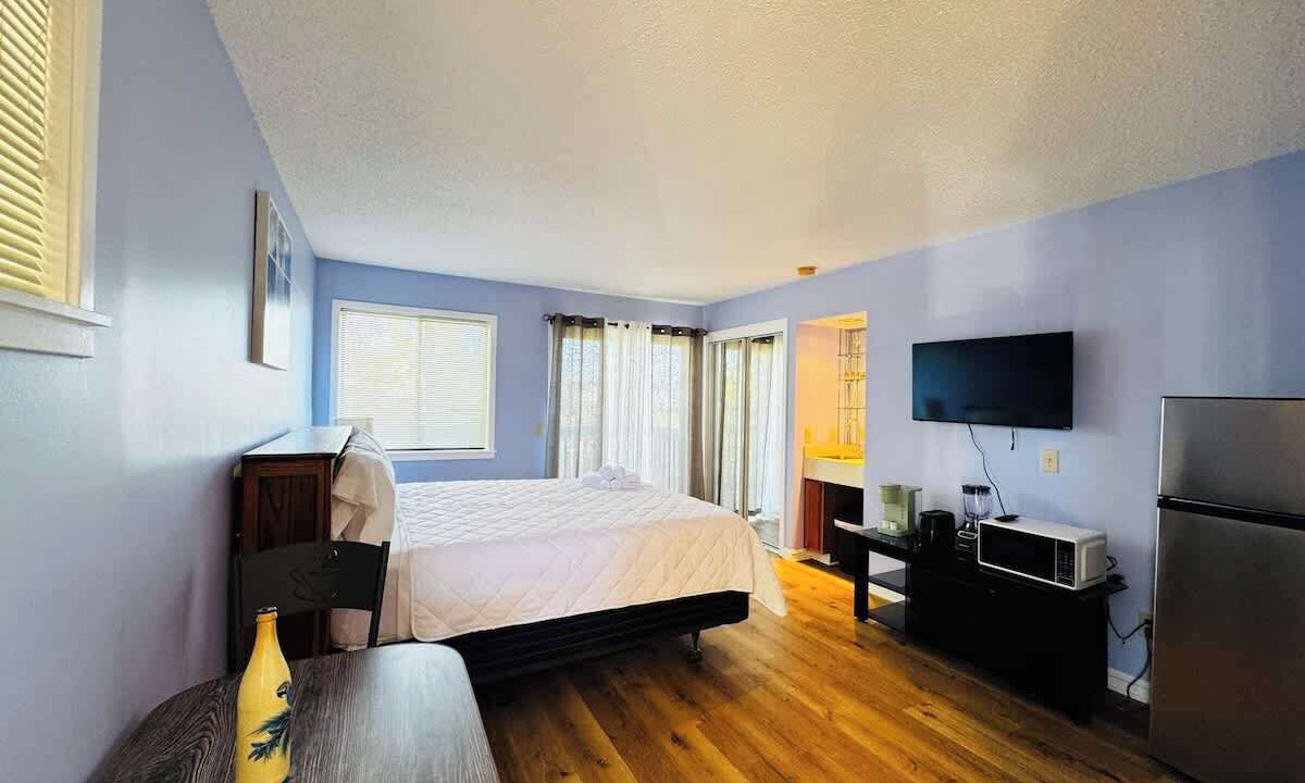 Photo of Bedroom in Little River