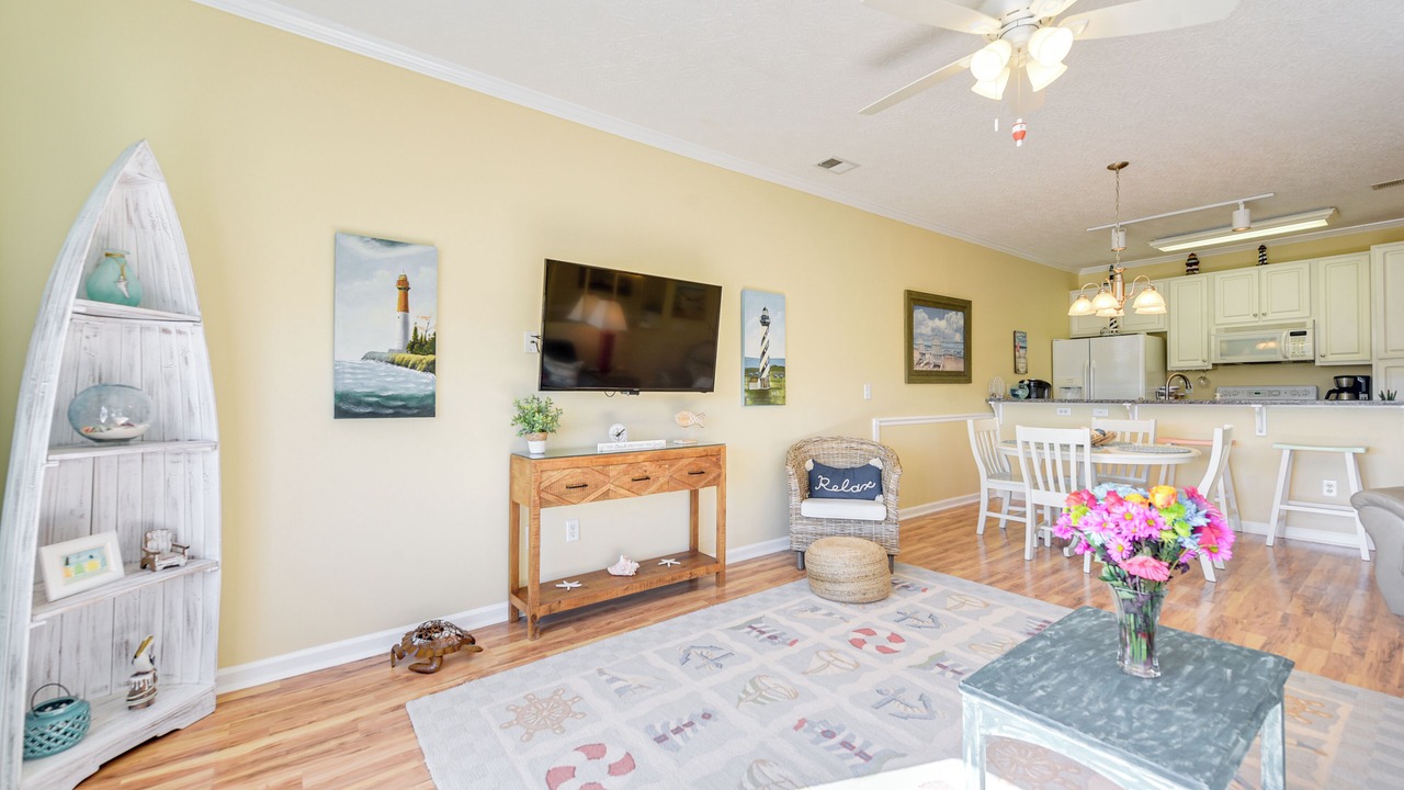 Photo of Livingroom in Carolina Yacht Landing