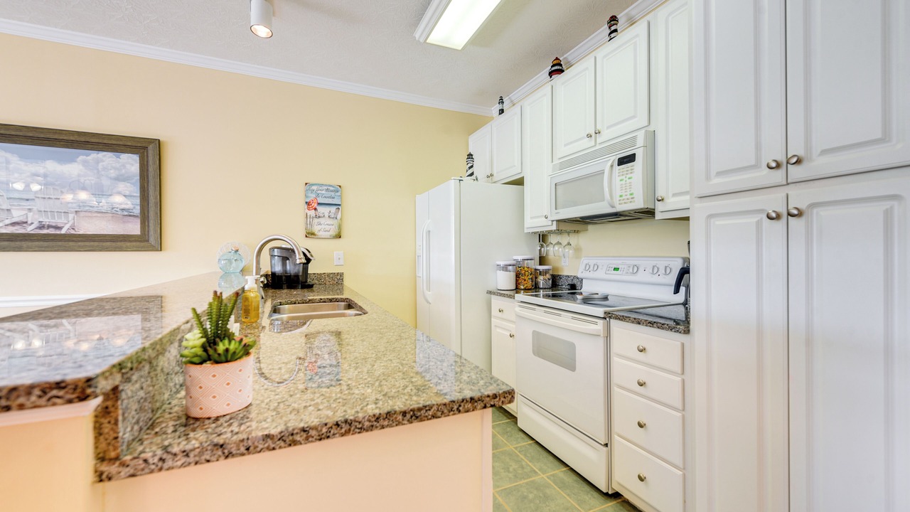 Photo of Kitchen in Carolina Yacht Landing