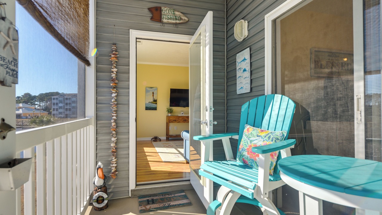 Photo of Patio Balcony in Carolina Yacht Landing
