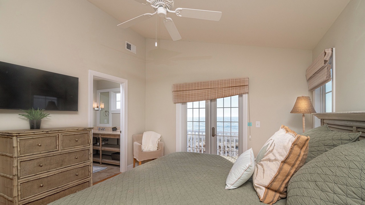 Photo of Bedroom in Holden Beach