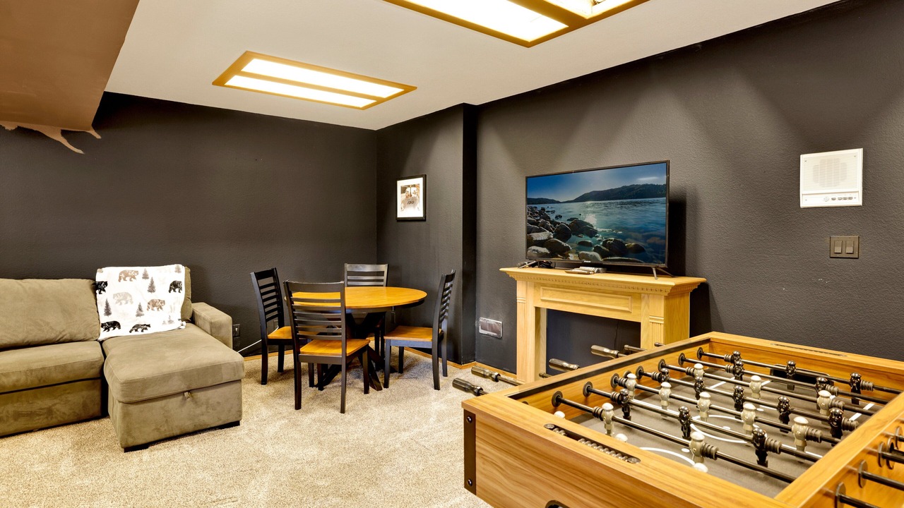 Photo of Bedroom in Big Bear Lake
