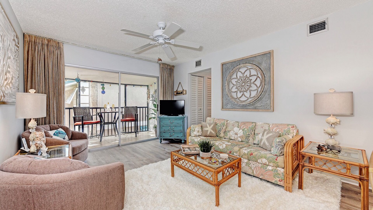 Photo of Livingroom in Siesta Key