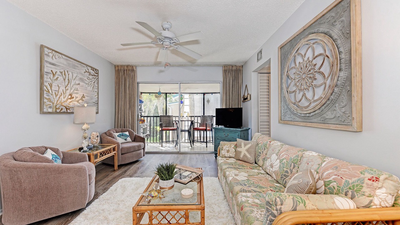 Photo of Livingroom in Siesta Key