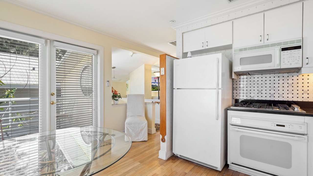 Photo of Kitchen in Treasure Island
