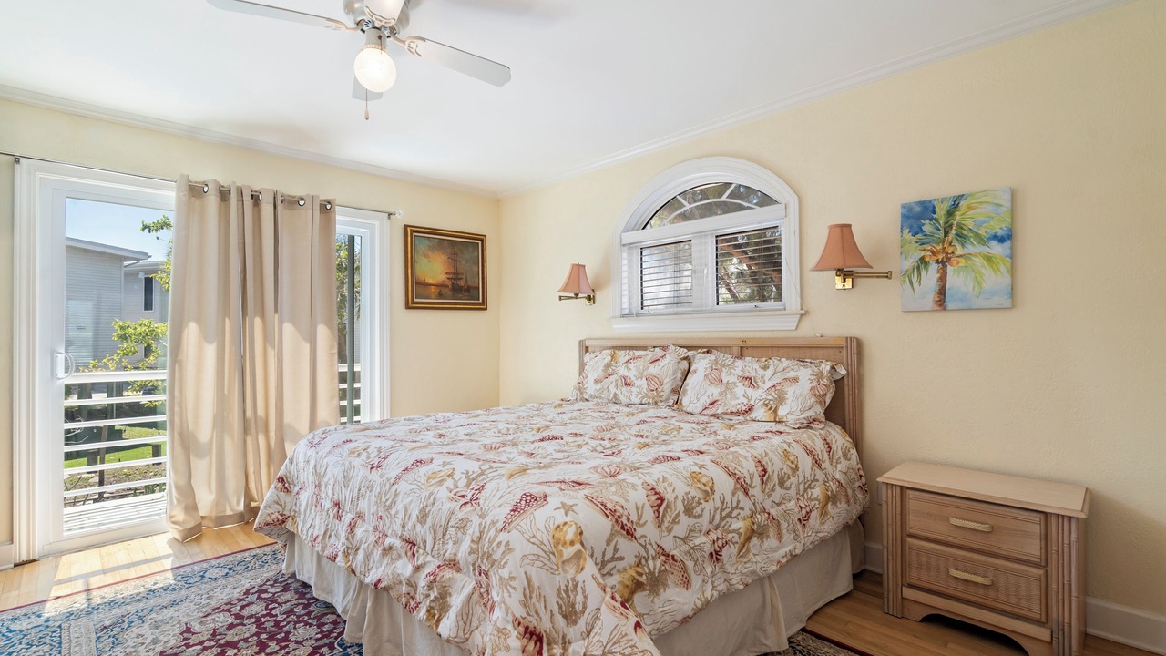 Photo of Bedroom in Treasure Island