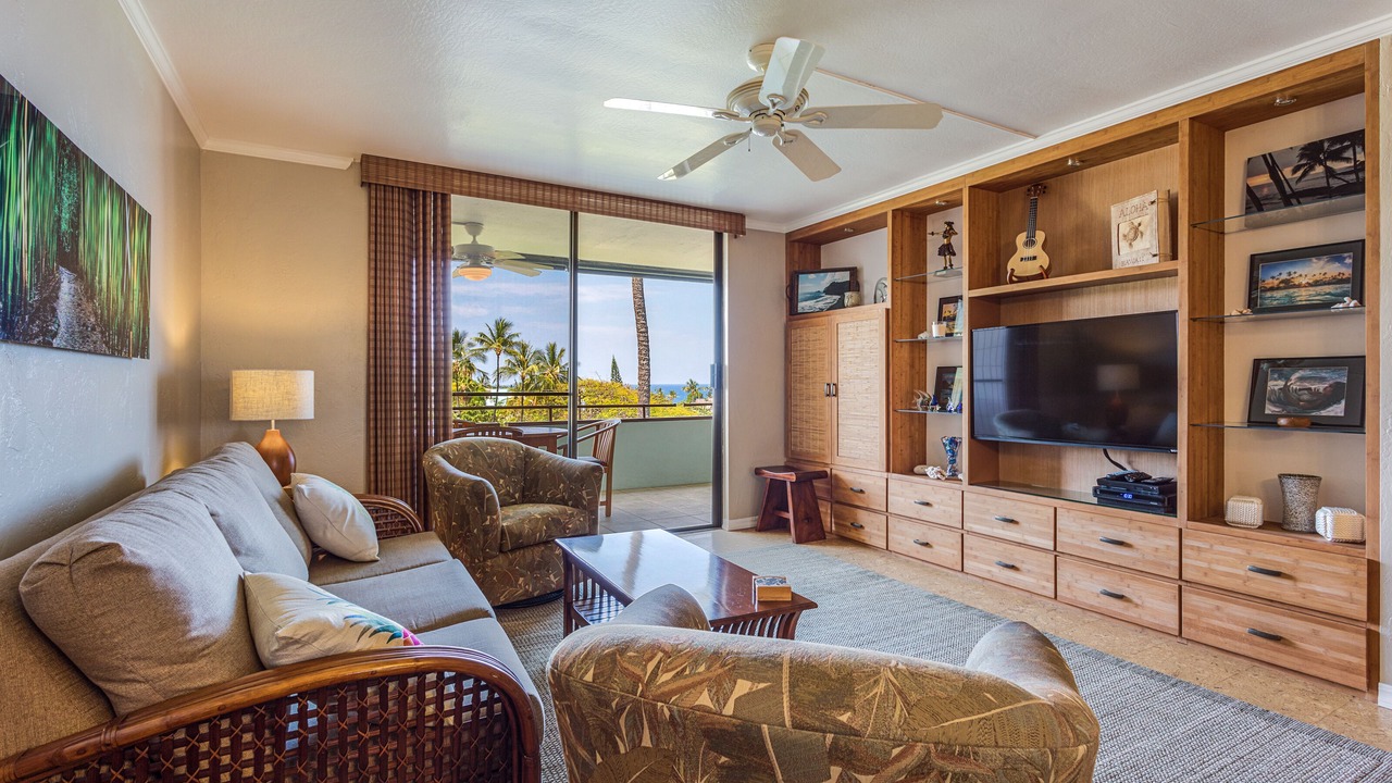 Photo of Bedroom in Kahaluu Bay