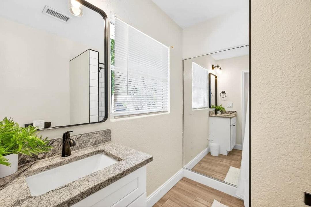 Photo of Bathroom in Bay Esplanade