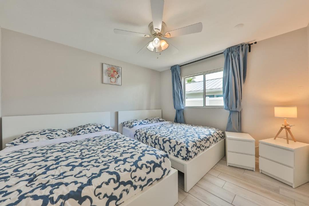 Photo of Bedroom in Yacht Club