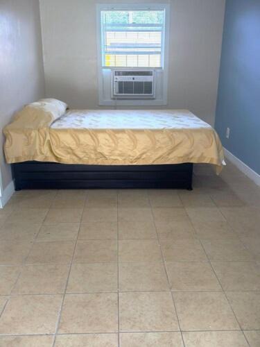 Photo of Bedroom in Seffner Community Alliance