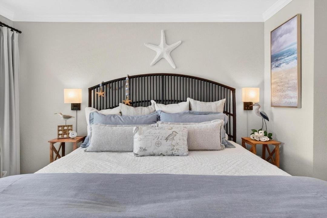 Photo of Bedroom in Redington Shores