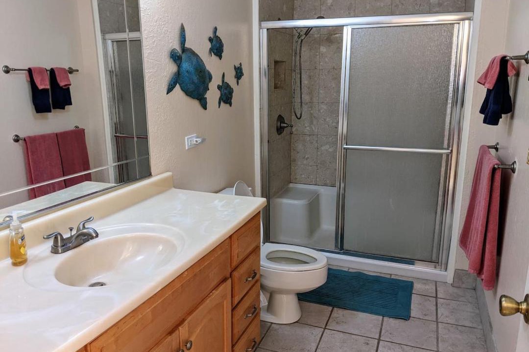 Photo of Bathroom in Punaluu