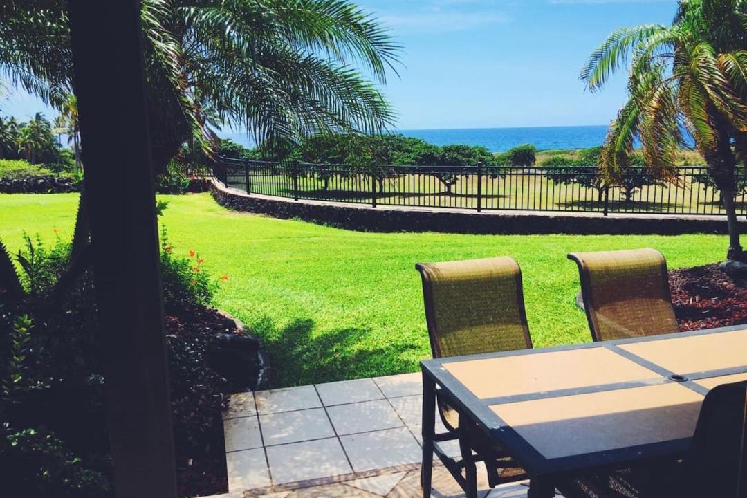 Photo of Patio Balcony in Punaluu