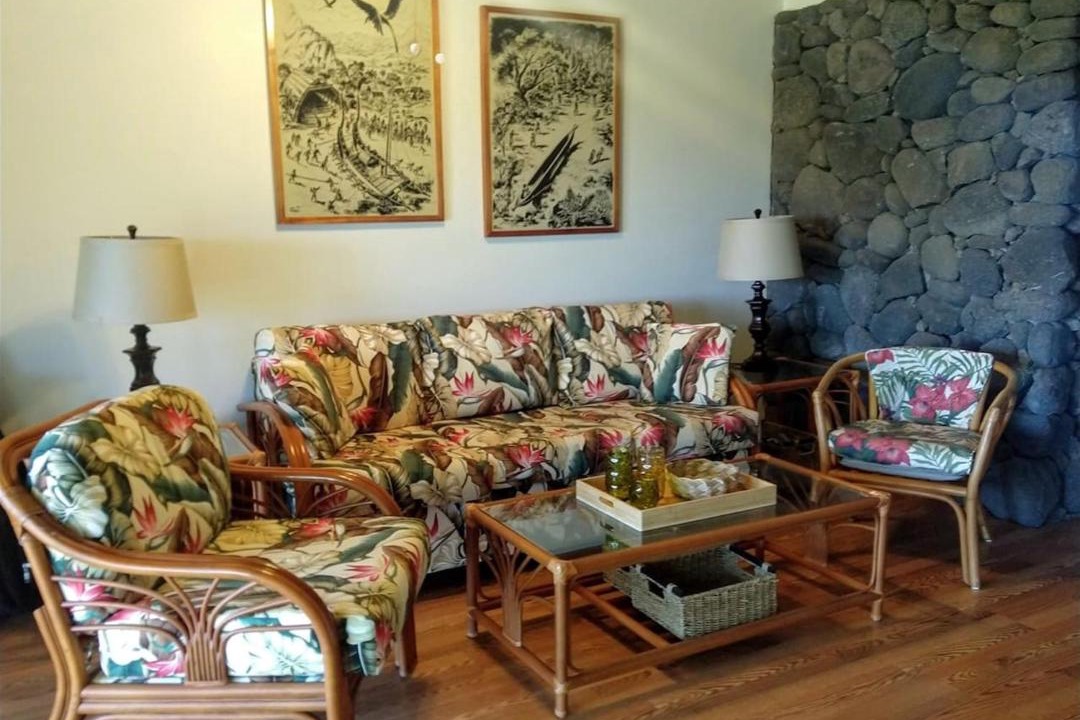 Photo of Livingroom in Punaluu