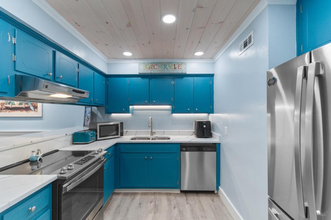 Photo of Kitchen in Surfside Beach