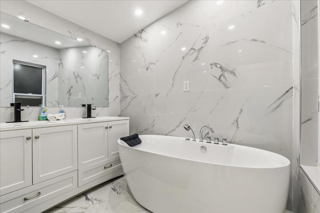 Photo of Bathroom in Westlake Village