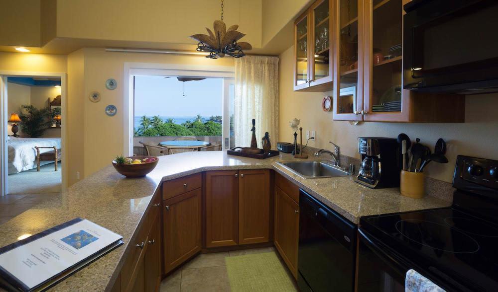 Photo of Kitchen in Kahaluu Bay