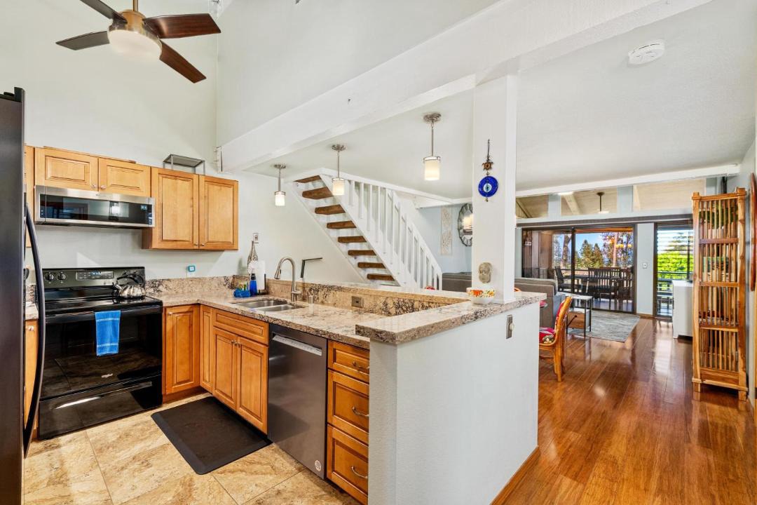 Photo of Kitchen in Waikoloa Village