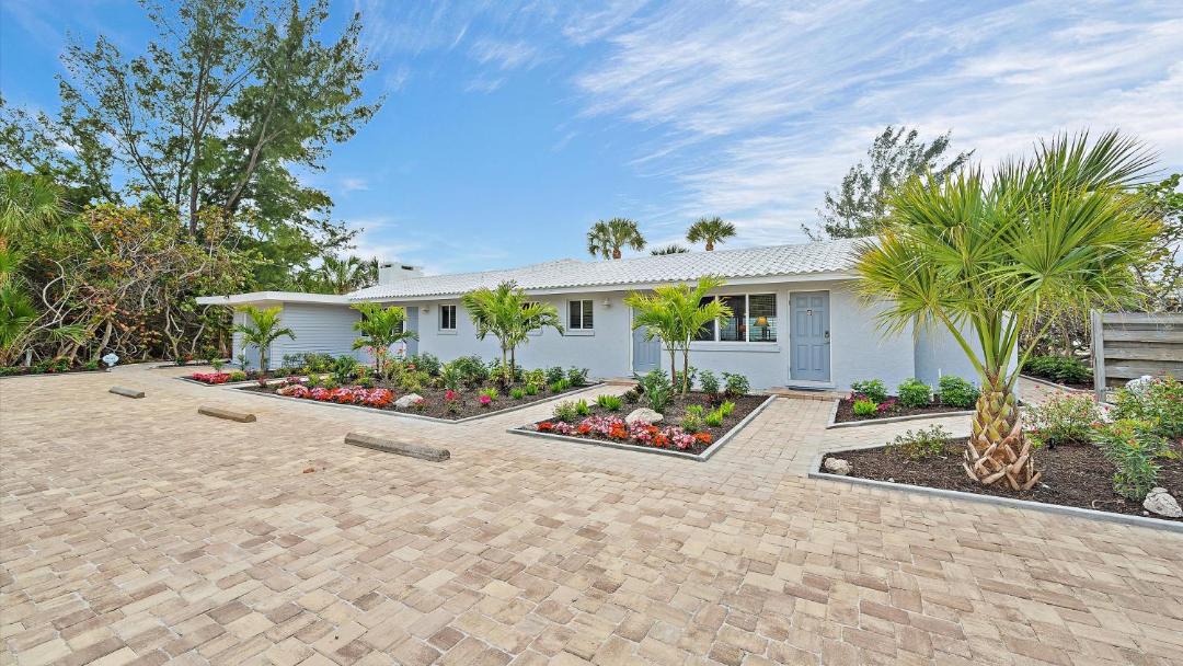 Photo of Others in Longboat Key