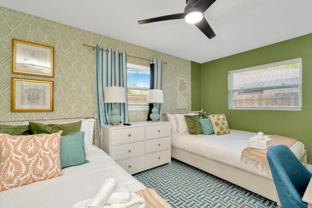 Photo of Bedroom in Largo