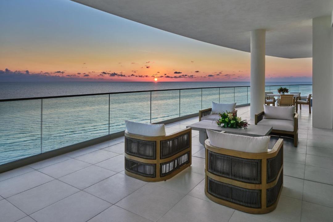 Photo of Others in Longboat Key