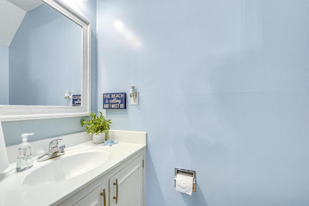 Photo of Bathroom in North Myrtle Beach
