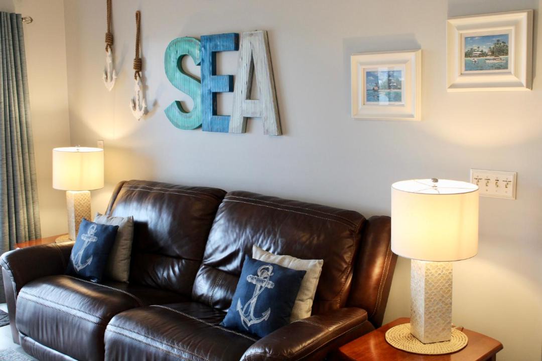 Photo of Livingroom in Carolina Yacht Landing