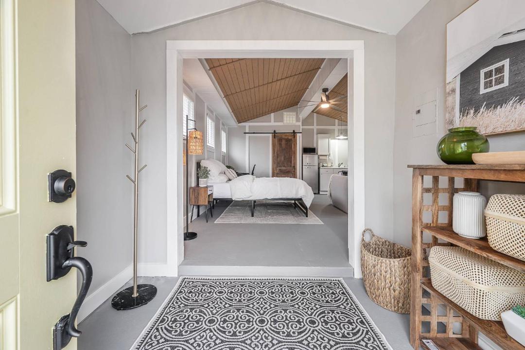 Photo of Bedroom in South Seminole Heights