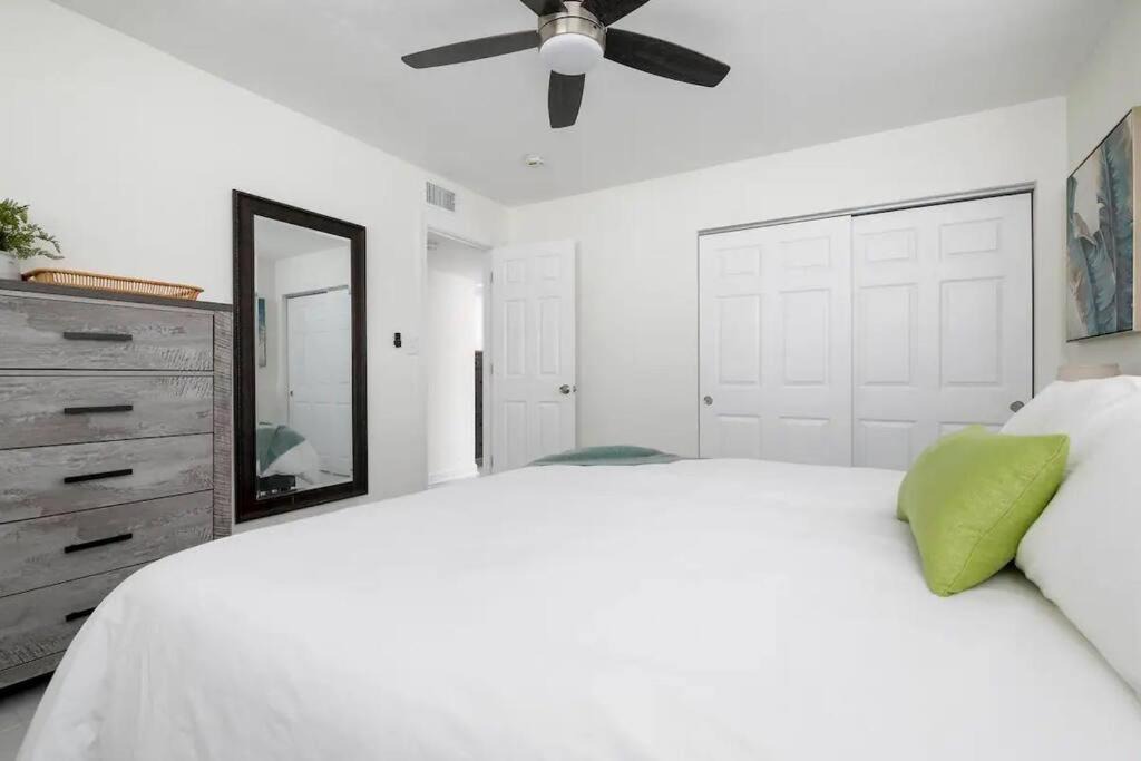 Photo of Bedroom in Riverview Estates