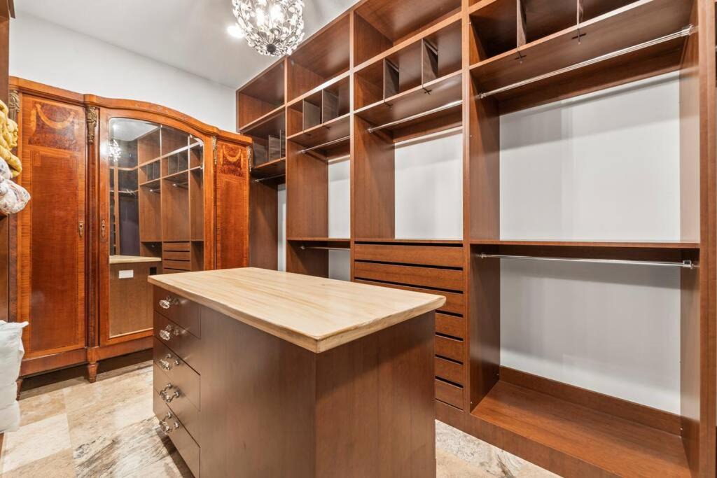 Photo of Bathroom in Seminole