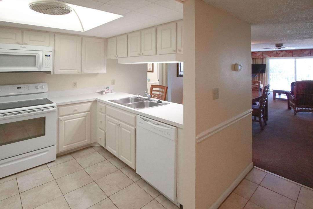 Photo of Kitchen in Treasure Island