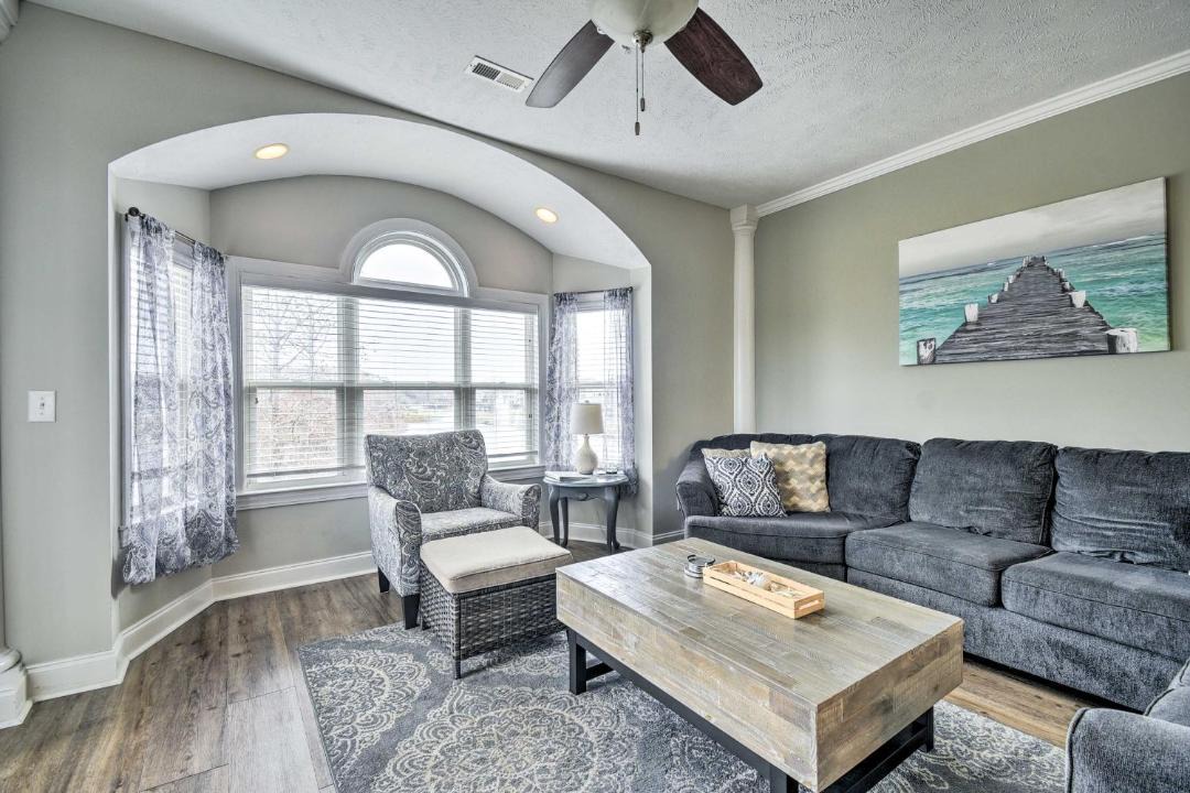Photo of Livingroom in Carolina Yacht Landing